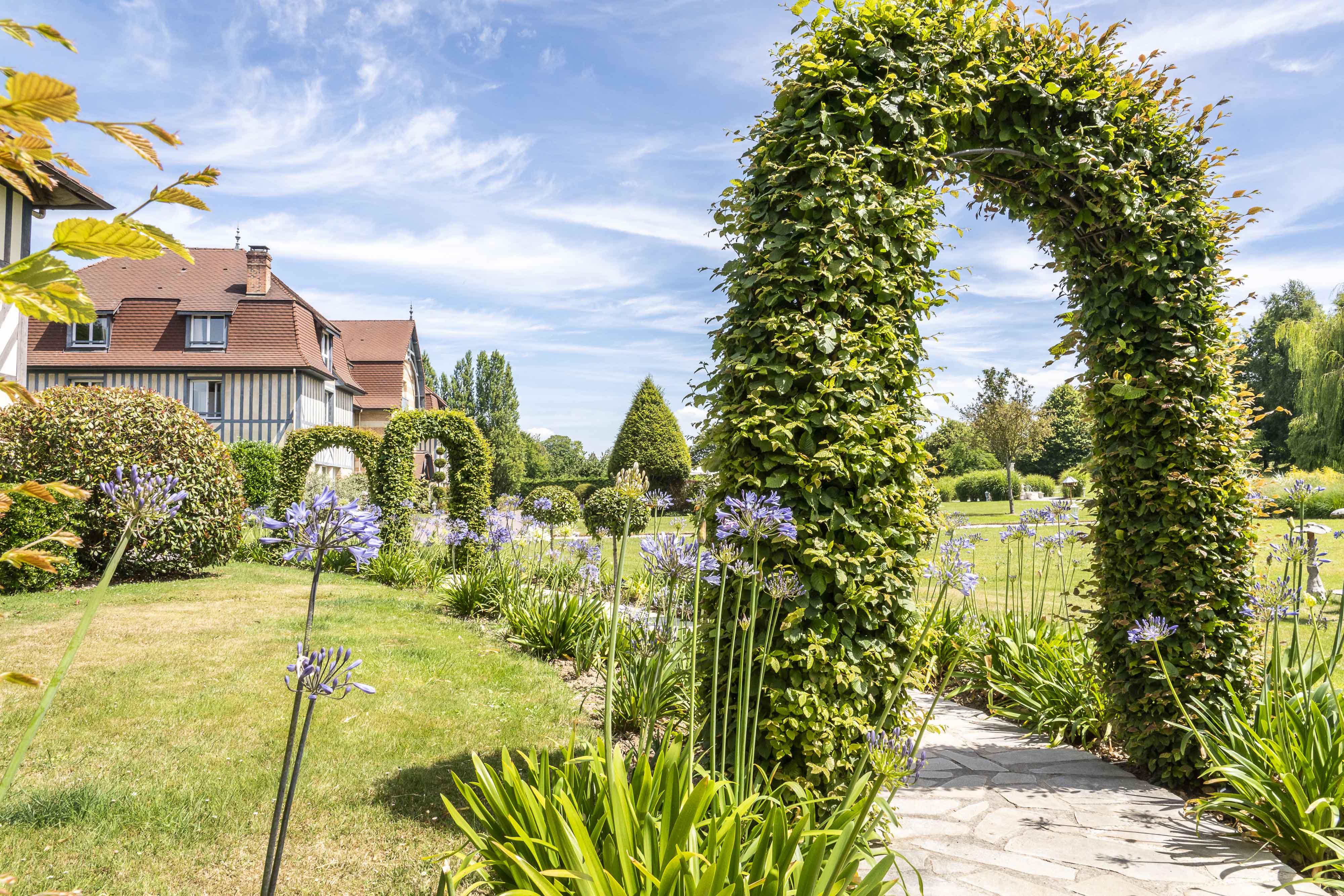 Le Manoir De La Poterie & Spa Cricqueboeuf Luaran gambar