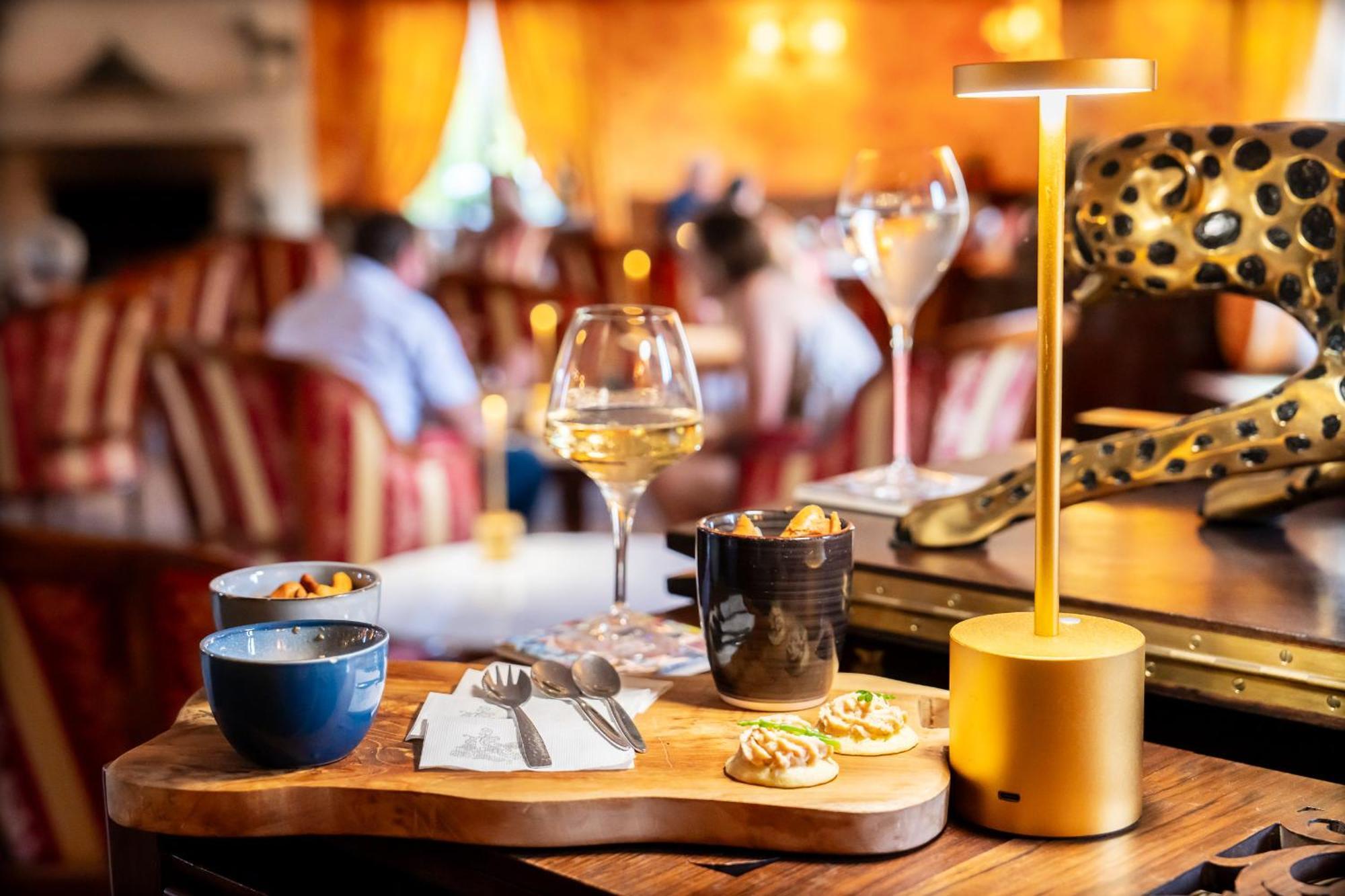 Le Manoir De La Poterie & Spa Cricqueboeuf Luaran gambar
